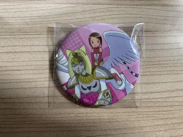 디지몬 어드벤처 02 야가미 이슬이(히카리) & 네페르티몬 캔뱃지