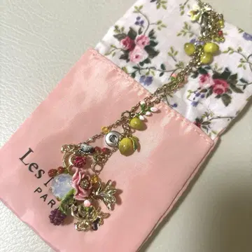 레네레이드 롱 목걸이