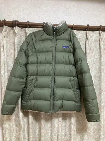 Patagonia 사이런트 리버서블 다운 2023