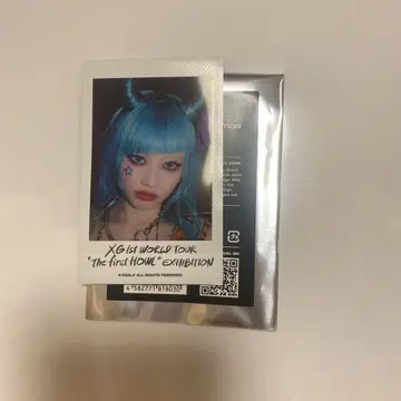 XG 히나타 폴라로이드