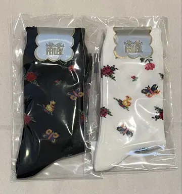 새상품 미사용 페이 하이디 양말 삭스 2족 세트