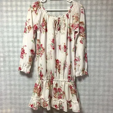 LIZLISA 장미 패턴 오프숄더 미니 원피스