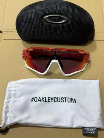 OAKLEY JAWBREAKER CUSTOM 컬러 새상품급