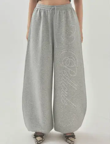 PELLICULE stone-deco sweat pants 그레이