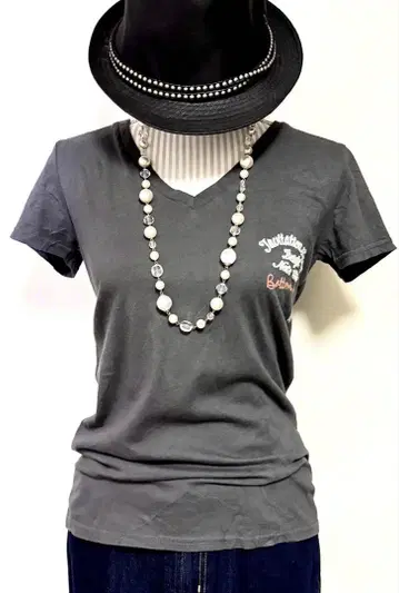 새상품 moussy 반팔 V넥 T셔츠 y2k / 헤이세이 갸루 / 그런지