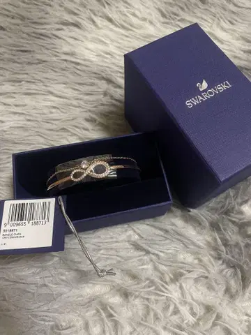Swarovski 인피니티 뱅글 팔찌