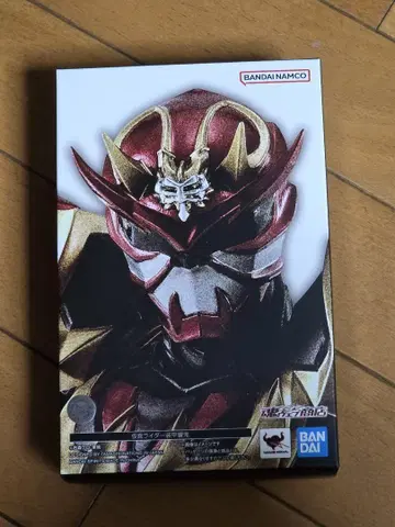 진골조 가면라이더 갑옷 히비키 피규어 BANDAI NAMCO