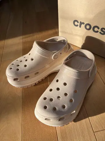 [Crocs] 메가 크러쉬 크로그 24cm