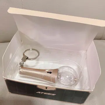 ATEEZ OFFICIAL LIGHTINY KEYRING ver.2