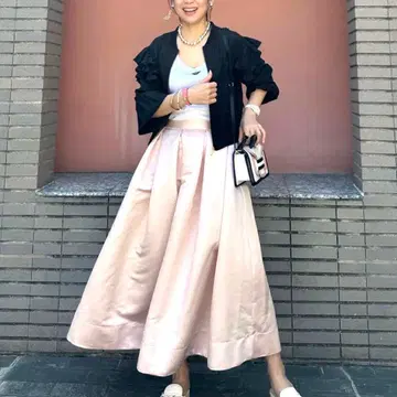 새상품 이데알루체 칼리 스커트 새틴 스커트 핑크 돌체