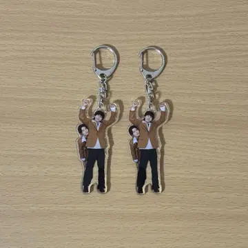 겐인와 지분니 아루. 나가노 료타 무토 준 아크릴 키링