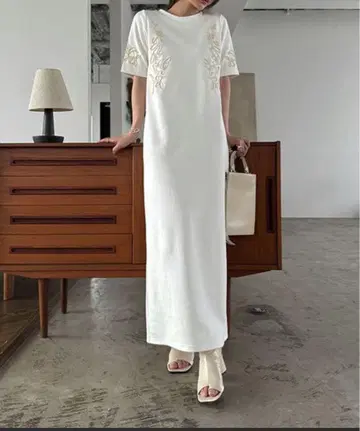 윌프리 cord embroidery ponte OP