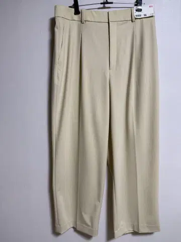 UNIQLO 베이지 턱 와이드 팬츠 XL