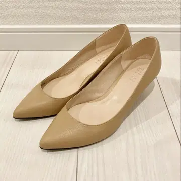 BARNEYS NEWYORK 펌프스 베이지 22.5cm