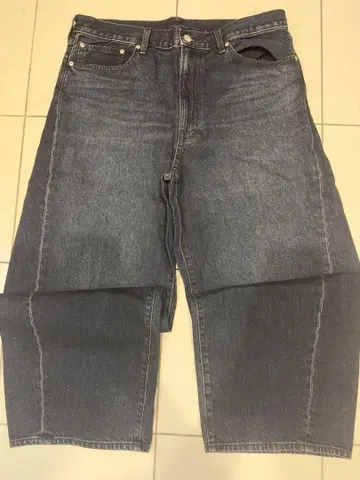 GU 배럴 레그 데님 34인치 86.5cm 지유