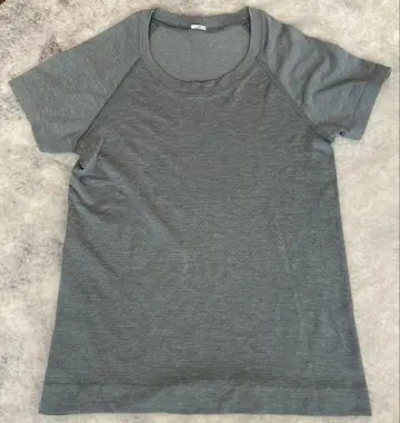 룰루레몬 Swiftly Tec Racer 블루 그레이 반팔 티셔츠