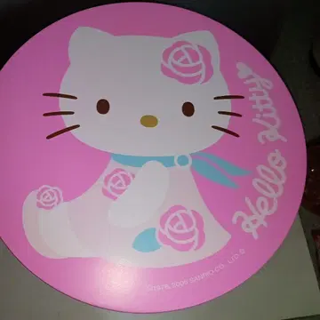 산리오 헬로키티 미니 테이블
