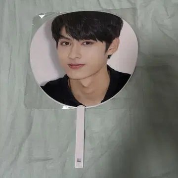 seventeen 준 diamond edge in JAPAN 부채