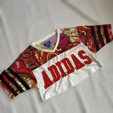 adidas originals 리타오라 콜라보T셔츠 숏사이즈M