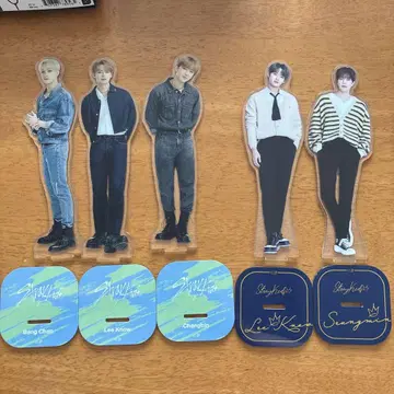 Stray Kids 훼미리마트 아크릴 스탠드 묶음 판매