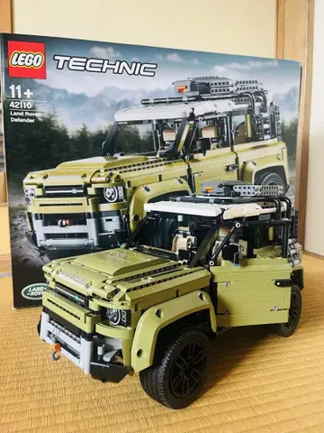 LEGO 42110 Land Rover Defender