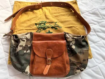 IL BISONTE 숄더백, 바디백 카모 패턴