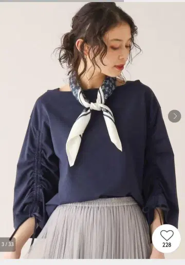 언타이틀 티셔츠 상의 인디비 리플렉트 로트레아몽 이에나