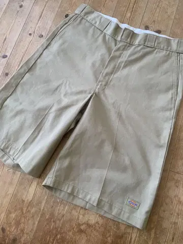 Dickies [ 36 ] 베이지 LooseFit 루즈핏 하프 팬츠