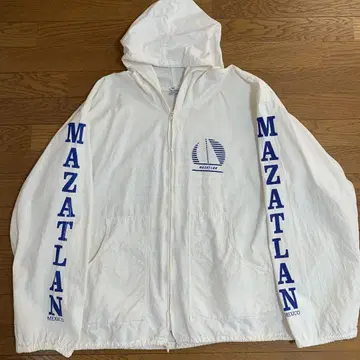 MAZATLAN 후드 부착 후드티 사이즈 42