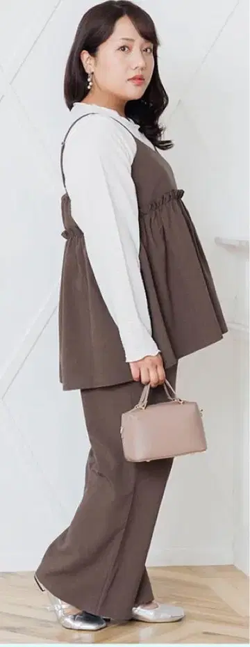 시마무라 hina 뷔스티에 팬츠 세트 다크 브라운