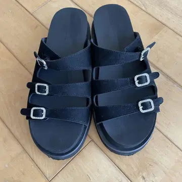 유나이티드 애로우즈 샌들