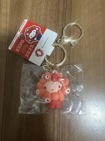 산리오 미야쿠미야쿠 최애 컬러 키링 키티 새상품