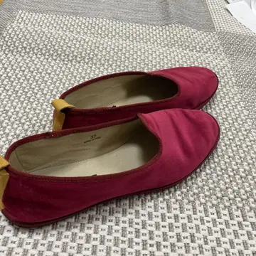 Blecs MADE IN ITALY 벨로아 플랫슈즈 신발 버건디