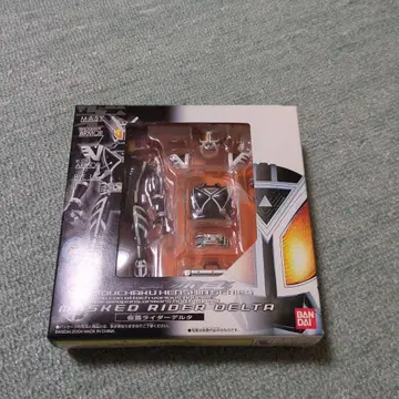 미개봉! BANDAI 초합금 장착변신 가면라이더 555 델타