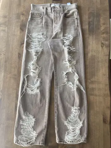 새상품급 MOUSSY 데미지 데님 0사이즈