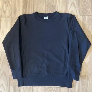 Chanpion REVERSE WEAVE 챔피온 블랙 컬러 맨투맨