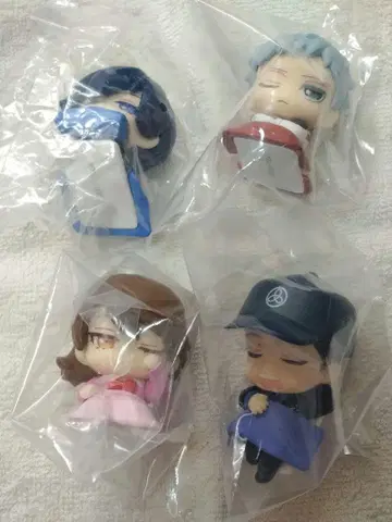 페르소나 3 리로드 오넴탄 4종 세미 컴플리트