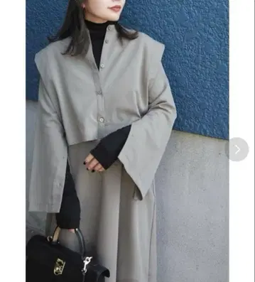 새상품급 노스탤지어 레이어드 스타일 슬릿 슬리브 원피스