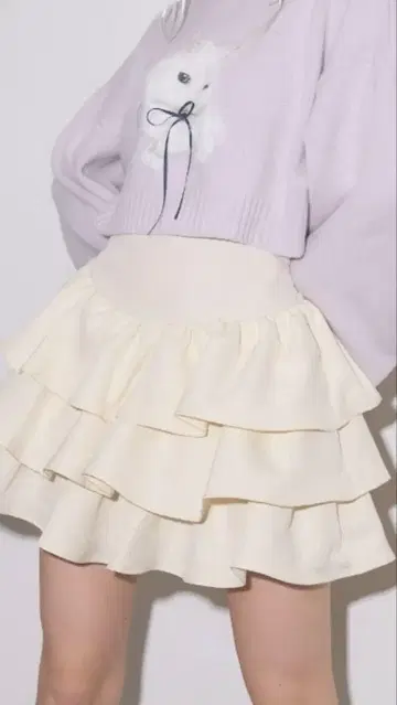 [ Lovilyn ] -5kg 삼단 프릴 미니 스커트 화이트 S