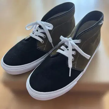 VANS MINNANO CHUKKA 27.5