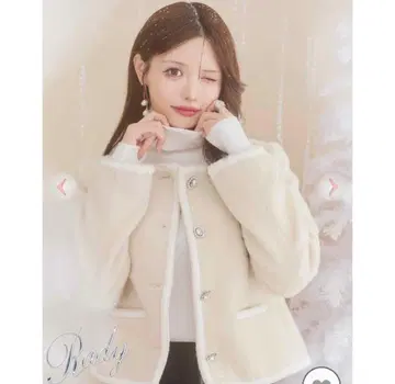 미사용 새상품 택포함 Rady 노카라 자켓