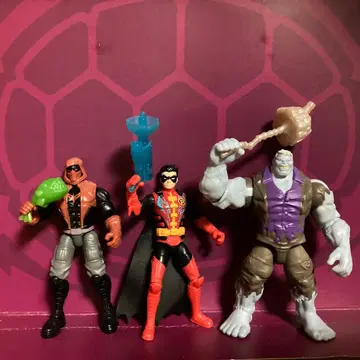 DC 4인치 액션 피규어 슈퍼맨, 배트맨 시리즈