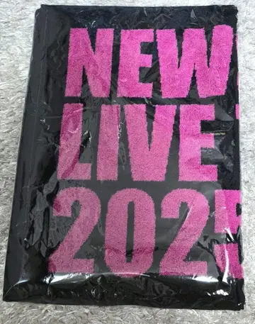 NEWS LIVE TOUR 2025 변신 타월