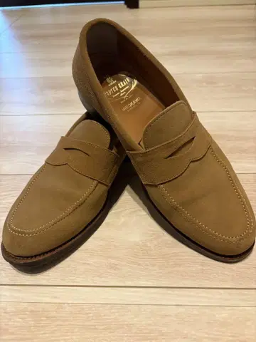 스코치 그레인 스웨이드 로퍼 24.5cm