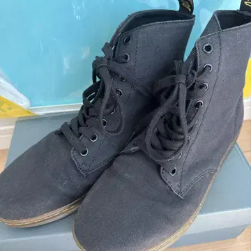 닥터마틴 캔버스 하이컷 스니커즈 27cm 블랙