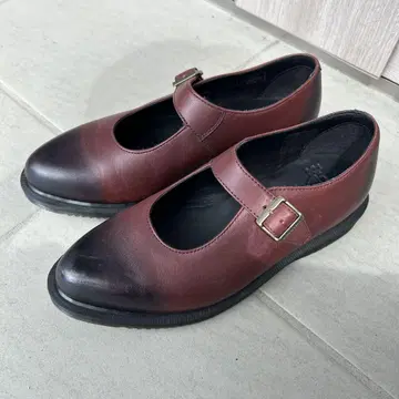 닥터마틴 멜리 제인 UK4 적자색 Dr martens 스트랩