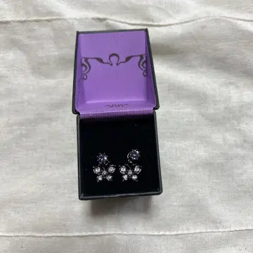 ANNA SUI 귀걸이
