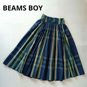 새상품급 BEAMS BOY 체크 무늬 플레어 스커트 그린
