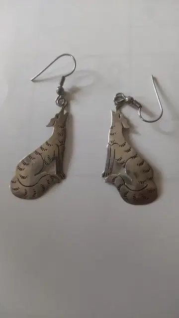 코요테 디자인 실버 귀걸이