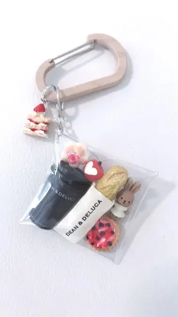 가챠 파우치 DEAN & DELUCA